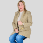  Sara Amina
